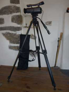 Фотоий: надувательство кабели и другие материалы SONY - TREPIED SONY VCT-1170RM