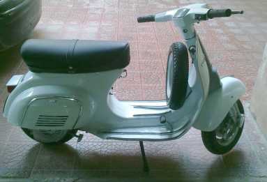 Фотоий: надувательство мотовелосипеды 50 cc - PIAGGIO - VESPA