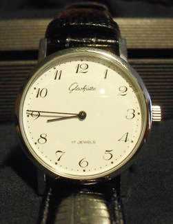 Фотоий: надувательство вахты люди - GLASHUTTE