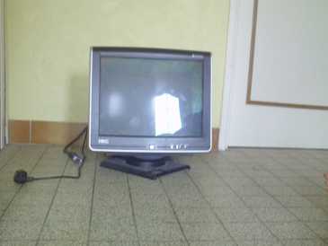 Фотоий: надувательство экраны COMPAQ HKC PRDODUCTION
