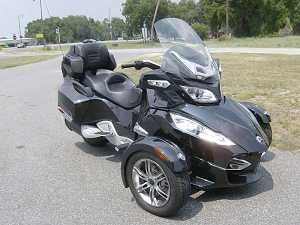 Фотоий: надувательство мотовелосипеды 270 cc - CAN-AM - SPYDER RT-S SE5