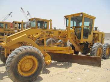 Фотоий: надувательство машины CATERPILLAR - 12G