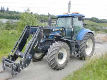 Фотоий: надувательство аграрные корабли NEW HOLLAND - T 7060