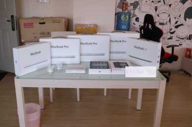 Фотоий: надувательство компьютеры офиса APPLE - IMac