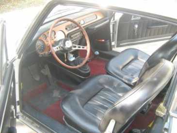 Фотоий: надувательство автомобили LANCIA - Coupé