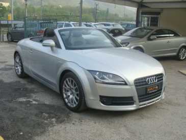 Фотоий: надувательство автомобили AUDI - TT