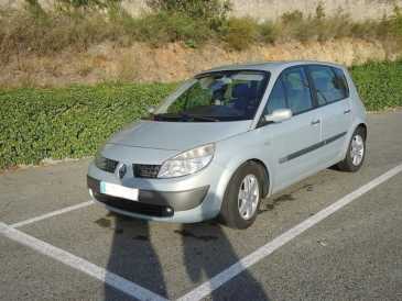 Фотоий: надувательство автомобили RENAULT - Scenic