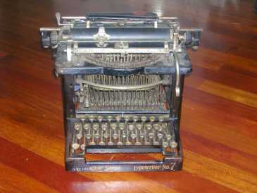 Фотоий: надувательство инструменты MACCHINA DA SCRIVERE REMINGTON