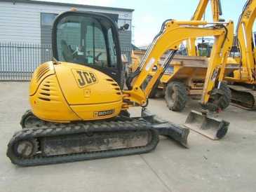 Фотоий: надувательство машины JCB