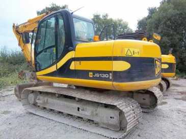 Фотоий: надувательство машины JCB