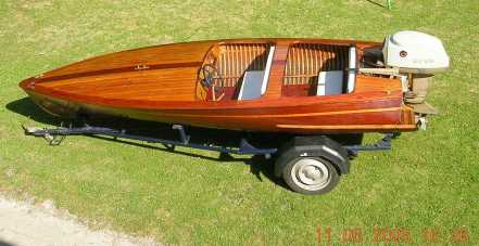 Фотоий: надувательство шлюпки JEANNEAU - DINGHY