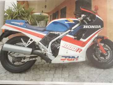 Фотоий: надувательство мотовелосипеды 1000 cc - HONDA - VF II