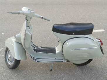Фотоий: надувательство мотовелосипеды 150 cc - PIAGGIO - VESPA