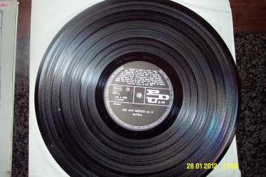 Фотоий: надувательство 200 33 rpm COLLEZIONE VINILI 33
