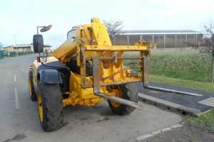 Фотоий: надувательство аграрные корабли JCB - 531 70 TURBO