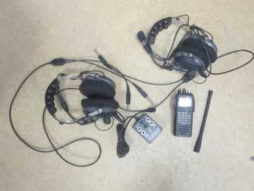 Фотоий: надувательство плоскости, ULM и вертолеты RADIO AIR ICOM ICA6 - ICOM ICA 6