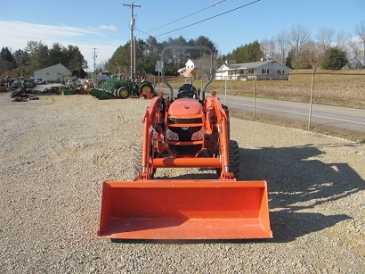 Фотоий: надувательство аграрные корабли KUBOTA - L4240