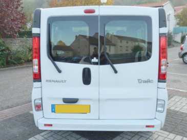 Фотоий: надувательство автомобили RENAULT - Trafic