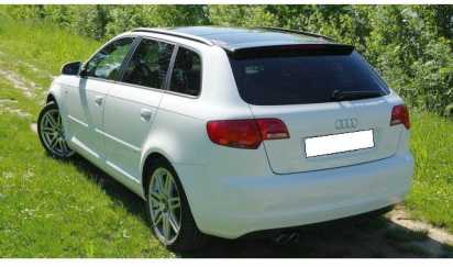 Фотоий: надувательство автомобили AUDI - A3