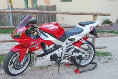 Фотоий: надувательство мотовелосипеды 1000 cc - YAMAHA - R1