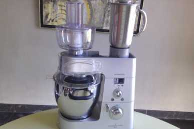 Фотоий: надувательство электрические бытовые приборы KENWOOD - KM 075