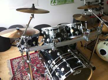 Фотоий: надувательство другие предметы DW DRUMS COLLECTOR'S - DW DRUMS COLLECTOR'S - DW DRUMS COLLECTOR'S