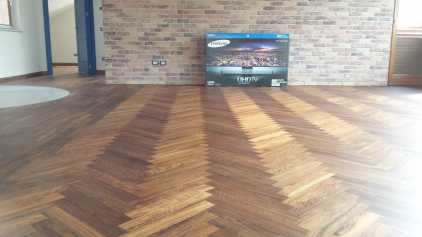 Фотоий: надувательство Do-it-yourself и инструменты AFRICAN WOOD FLOORING - PARQUET AFRICANO MASSELLO BLACK HYEDUA
