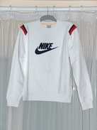 Фотоий: надувательство одежда люди - NIKE - SWEAT NIKE BLANC NEUF ET EMBALLE