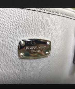 Фотоий: надувательство вспомогательное оборудование женщины - MICHAEL KORS - BORSA SHOPPER COLOR GRIGIO CHIARO