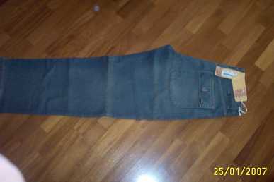 Фотоий: надувательство одежда люди - ENERGIE - JEANS
