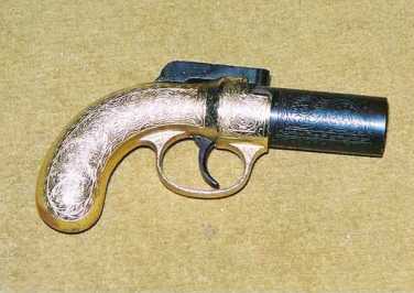 Фотоий: надувательство другие предметы PISTOLAS ANTIGUAS