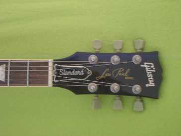 Фотоий: надувательство гитары и другие аппаратуры шнура GIBSON LES PAUL STANDARD - GIBSON LES PAUL
