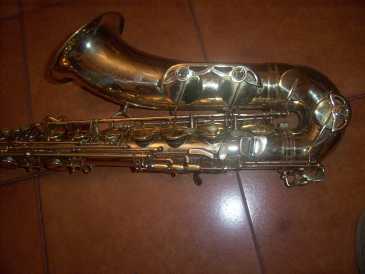 Фотоий: надувательство латунь, woodwind и другие аппаратуры ветра SELMER MARK VII - SELMER