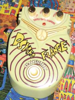 Фотоий: надувательство вспомогательное оборудование и влияния DANELECTRO - PHSYCHO FLANGER