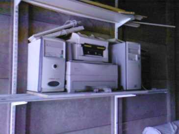 Фотоий: надувательство компьютеры офиса 1 COMPAQ 1 HP 1 MAXDATA