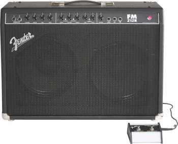 Фотоий: надувательство усилители FENDER - FM212R 100W