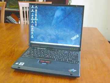 Фотоий: надувательство портативнаяа @ЭВМ IBM - THINKPAD T20