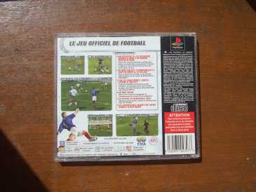 Фотоий: надувательство видео- игры PLAYSTATION - FIFA 2002