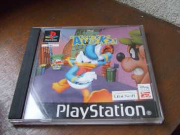 Фотоий: надувательство видео- игры PLAYSTATION - DONALD COUAK ATTAK