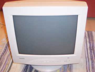 Фотоий: надувательство экраны SAMTRON - 55E