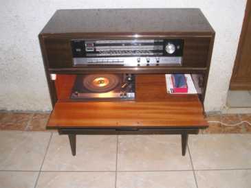 Фотоий: надувательство другие предметы GRUNDIG - MEUBLE ANCIEN RADIO TOURNE DISQUE