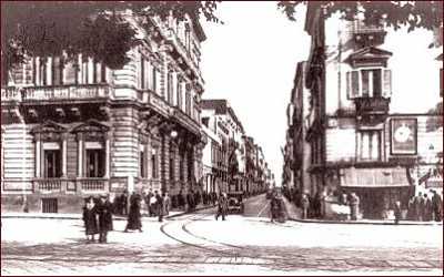 Фотоий: предлагает распродажаа старых вещей/сбывание ярда NEGOZIO GIOCATTOLI - CATANIA