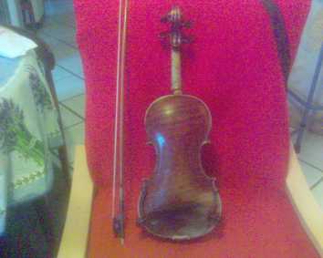 Фотоий: надувательство гитары и другие аппаратуры шнура JEAN-BAPTISTE AUBRY - VIOLON 4/4 AUBRY 1937