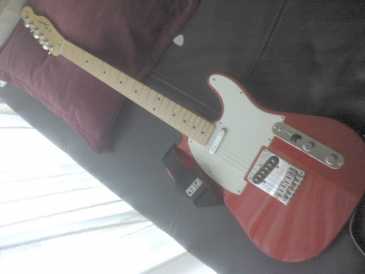 Фотоий: надувательство гитары и другие аппаратуры шнура ''SQUIER BY FENDER'' - TELECASTER AFFINITY SERIES