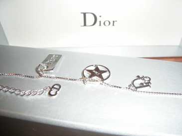 Фотоий: надувательство Jewels женщины - DIOR - BRACELET DIOR