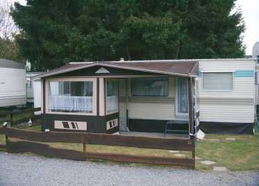 Фотоий: надувательство караваны и трейлеры CARAVANE RESIDENTIELLE - RESIDENTIELLE