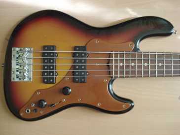 Фотоий: надувательство гитары и другие аппаратуры шнура FENDER - ROSCOE BECK