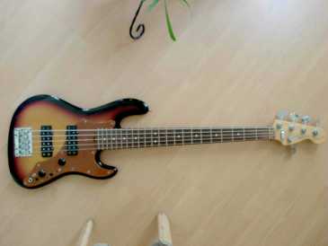 Фотоий: надувательство гитары и другие аппаратуры шнура FENDER - ROSCOE BECK