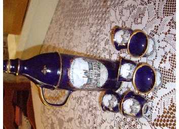 Фотоий: надувательство другие предметы REPRESENTENT LE CHATEAU DE FONTAINEBLEAU - VERITABLE PORCELAINE D'ART DE LIMOGE - ANCIEN