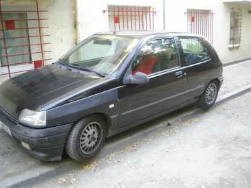 Фотоий: надувательство автомобили RENAULT - Clio